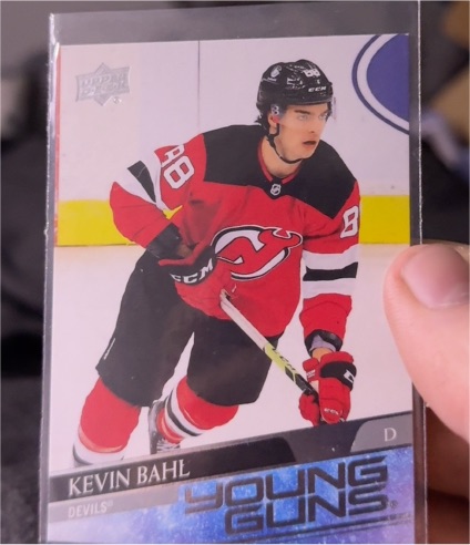 2020-21 Upper Deck Extended Series #720 Kevin Bahl Young Guns Rookie — front
