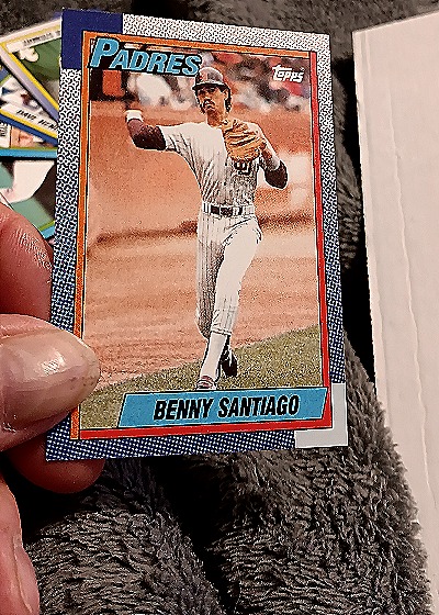 1990 Topps #35 Benny Santiago — front