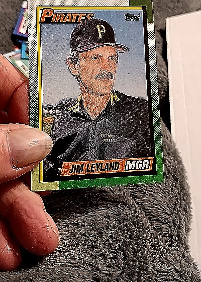 1990 Topps #699 Jim Leyland — front