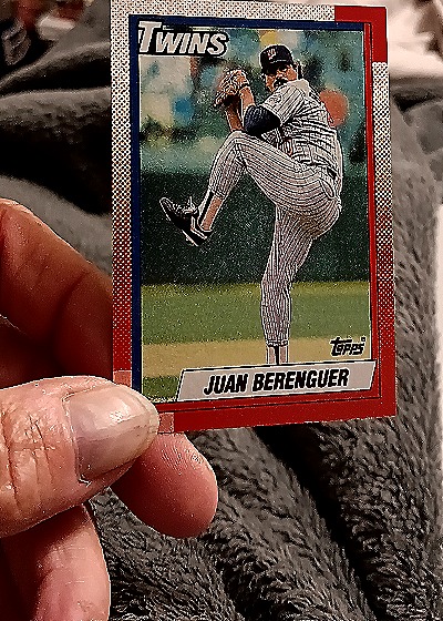 1990 Topps #414 Juan Berenguer — front