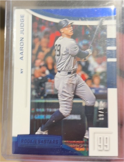 2019 Panini Chronicles Rookies & Stars #10 Aaron Judge — front