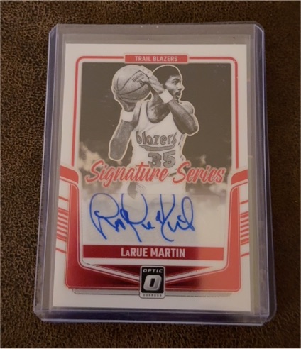 2024-25 Panini Donruss Optic #SS-LAR LaRue Martin Signature Series Auto — front