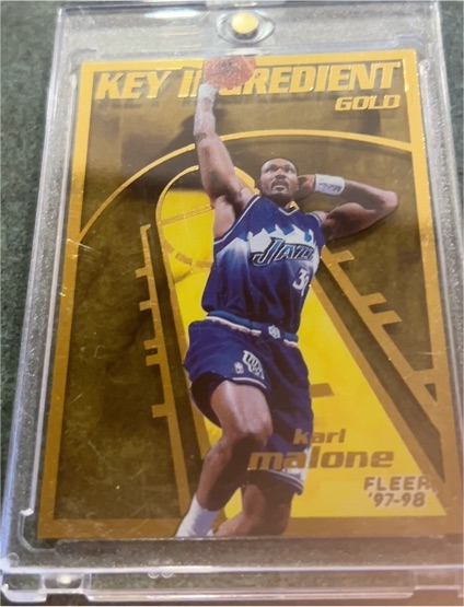 1997-98 Fleer Key Ingredient Gold #6 Karl Malone — front