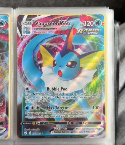 2021 Pokémon TCG Evolving Skies #030 Vaporeon VMAX — front