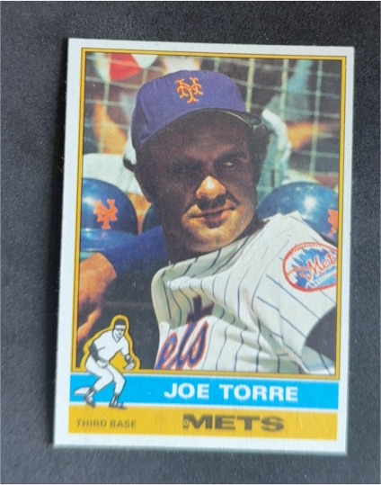 1976 Topps #585 Joe Torre — front