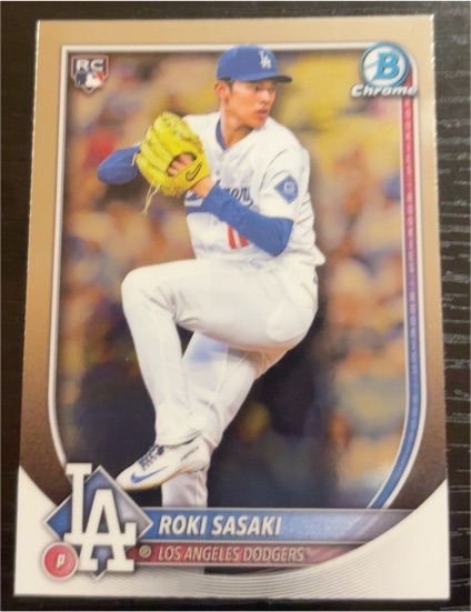 2025 Bowman Chrome #12 Roki Sasaki — front