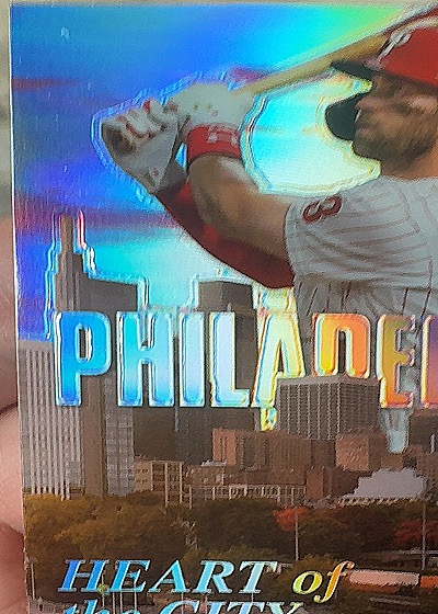 2022 Topps Chrome Heart of the City #HOC-1 Bryce Harper — front