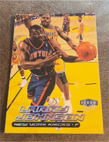 1999-00 Fleer Ultra #17 Larry Johnson — front