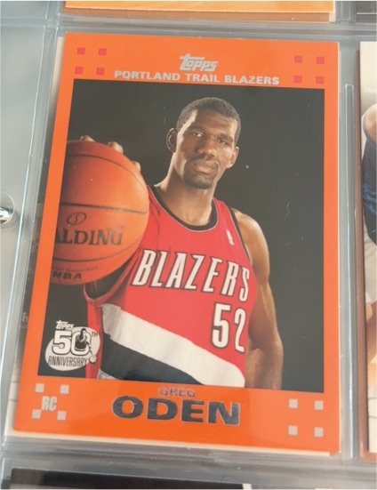 2007-08 Topps #111 Greg Oden Rookie Card — front