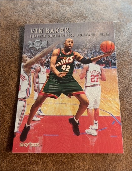 1999-00 Skybox Metal #150 Vin Baker — front