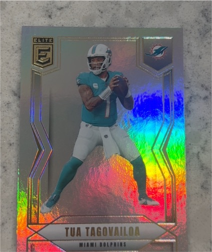 2025 Panini Donruss Elite #71 Tua Tagovailoa — front