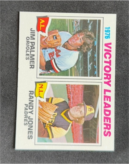 1977 Topps #5 1976 Victory Leaders Jim Palmer / Randy Jones — front