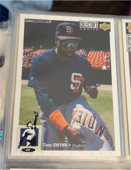 1994 Upper Deck Collector's Choice #122 Tony Gwynn — front