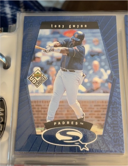 1999 Upper Deck UD Choice Starquest #SQ8 Tony Gwynn — front