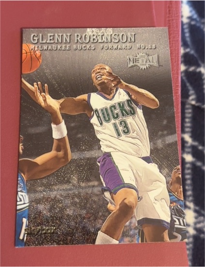 1999-00 Skybox Metal #32 Glenn Robinson — front
