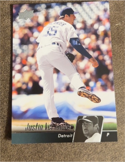 2010 Upper Deck #203 Justin Verlander — front