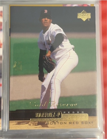 2000 Upper Deck Gold Reserve #71 Pedro Martinez — front
