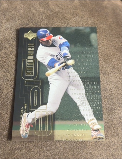 2000 Upper Deck Epic Performances #EP3 Sammy Sosa — front