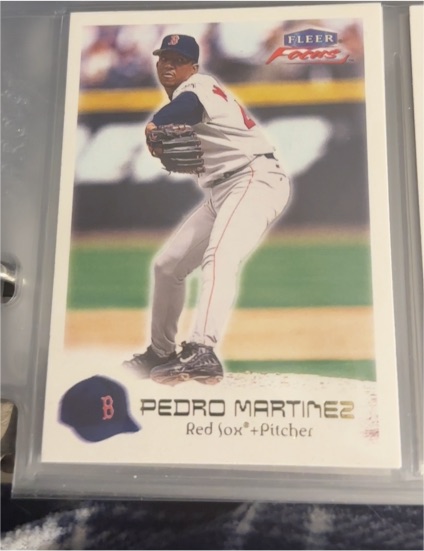 2000 Fleer Focus #18 Pedro Martinez — front