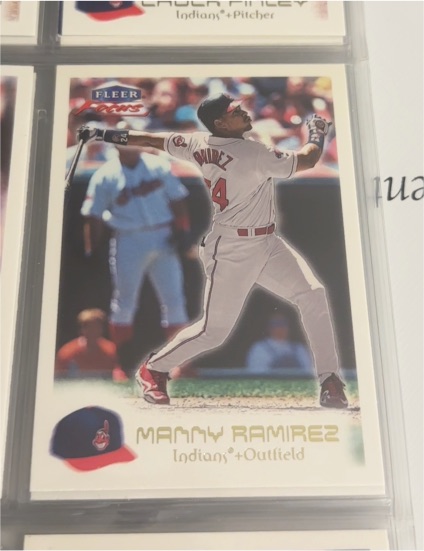 2000 Fleer Focus #90 Manny Ramirez — front