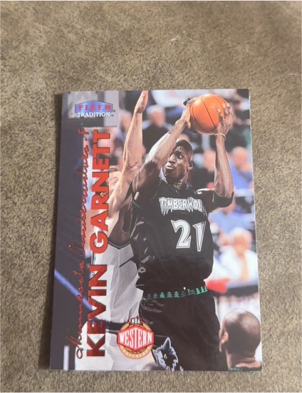 1999-00 Fleer Tradition #6 Kevin Garnett — front