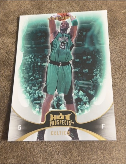 2008-09 Fleer Hot Prospects #27 Kevin Garnett — front