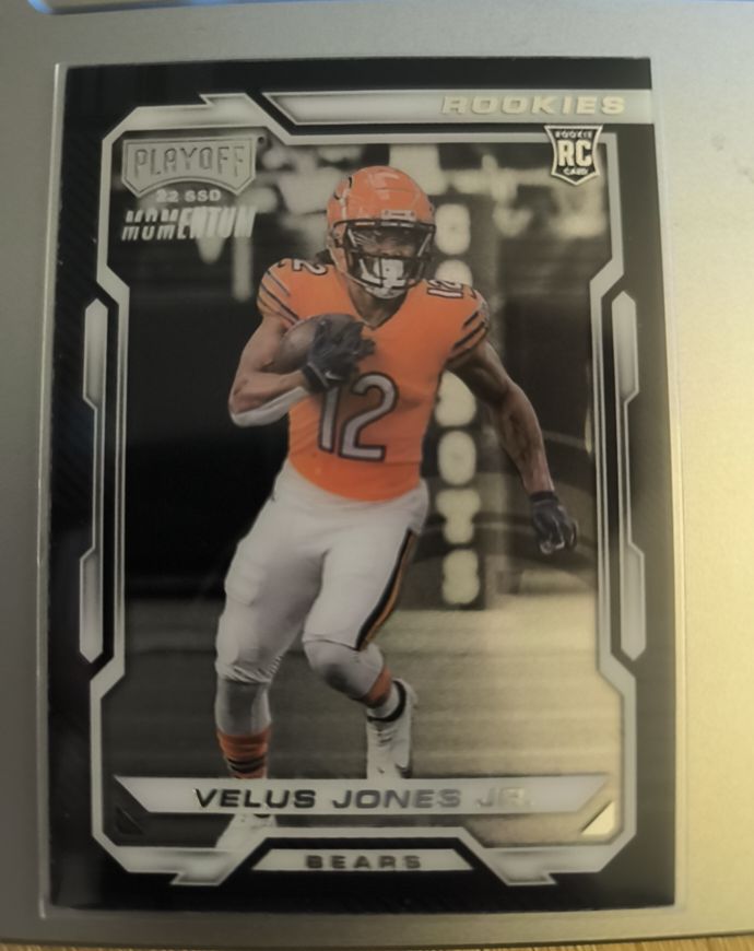2022 Panini Chronicles Playoff Momentum Rookies #PMR-27 Velus Jones Jr. — front