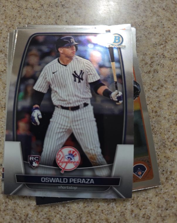 2023 Bowman Chrome #44 Oswald Peraza — front