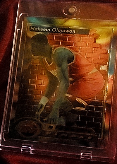 1993-94 Topps Finest #115 Hakeem Olajuwon — front