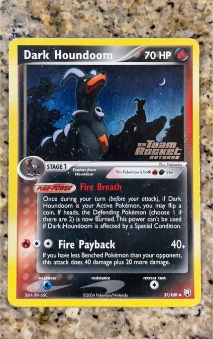 2004 Pokemon EX Team Rocket Returns #37 Dark Houndoom — front