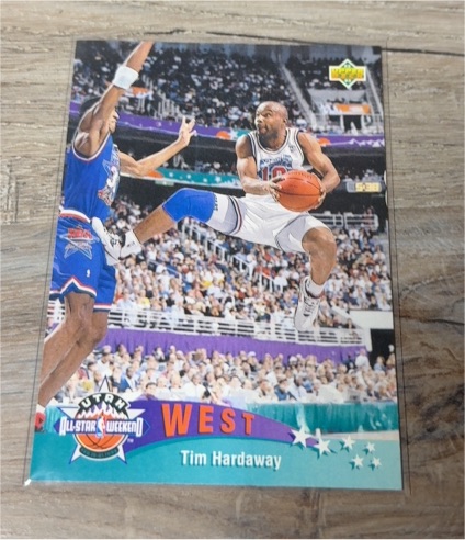 1992-93 Upper Deck #425 Tim Hardaway — front