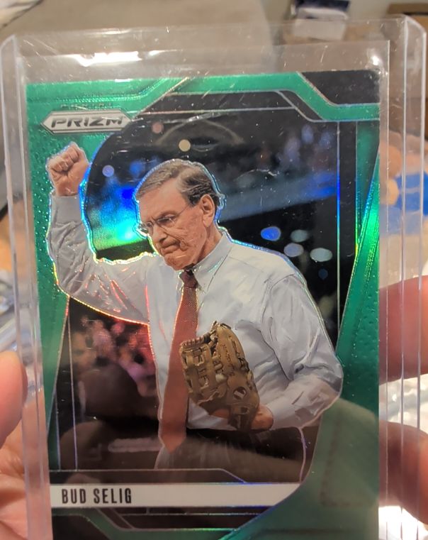 2025 Panini Prizm #131 Bud Selig — front