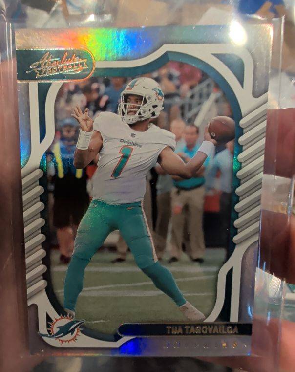 2022 Panini Absolute #50 Tua Tagovailoa — front