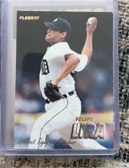 1997 Fleer #101 Felipe Lira — front