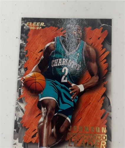 1996-97 Fleer #122 Larry Johnson Hardwood Leader — front
