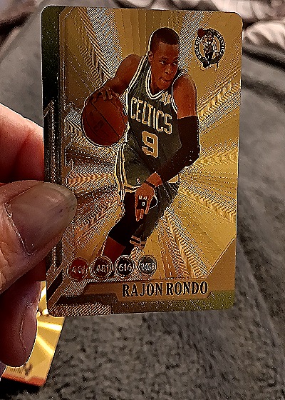 Rajon Rondo Gold Parallel Basketball Card Boston Celtics — front
