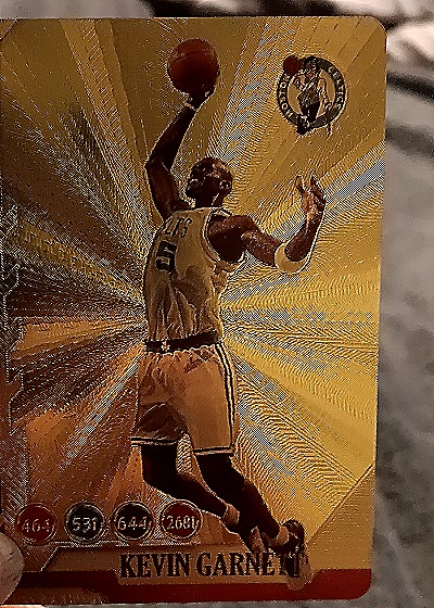 2015-16 Panini Revolution #4 Kevin Garnett — front
