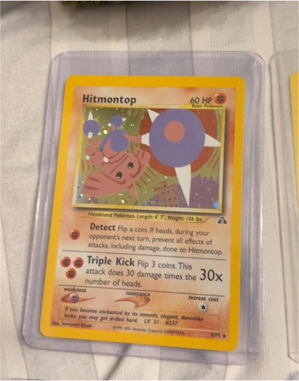 2001 Pokémon Neo Discovery #3 Hitmontop — front
