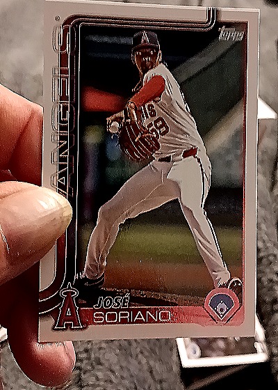 2025 Topps Series 2 #669 Jose Soriano — front