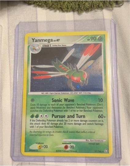 2008 Pokémon 17/146 Yanmega — front