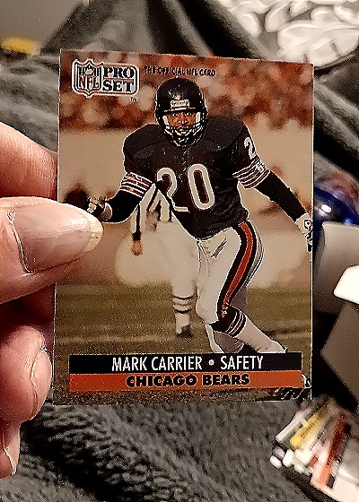 1990 Pro Set #101 Mark Carrier — front