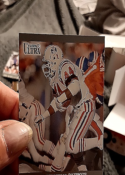 1991 Fleer Ultra #98 John Stephens — front