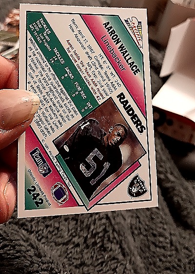 1991 Pacific #242 Aaron Wallace — back
