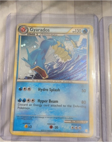 2010 Pokémon HeartGold SoulSilver #4 Gyarados — front