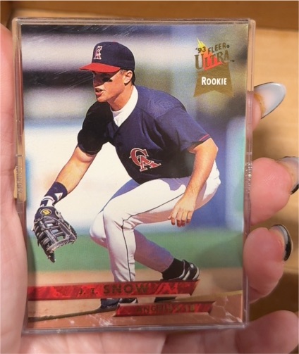 1993 Fleer Ultra #525 J.T. Snow — front