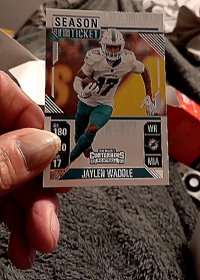 2024 Panini Contenders Season Ticket #63 Jaylen Waddle — front