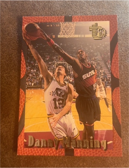 1994-95 Topps Embossed #77 Danny Manning — front