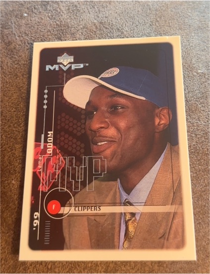 1999-00 Upper Deck MVP #218 Lamar Odom — front