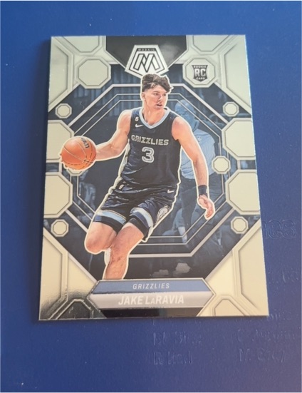 2022-23 Panini Mosaic #204 Jake LaRavia — front
