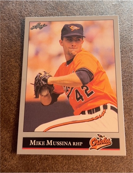 1992 Leaf #13 Mike Mussina — front